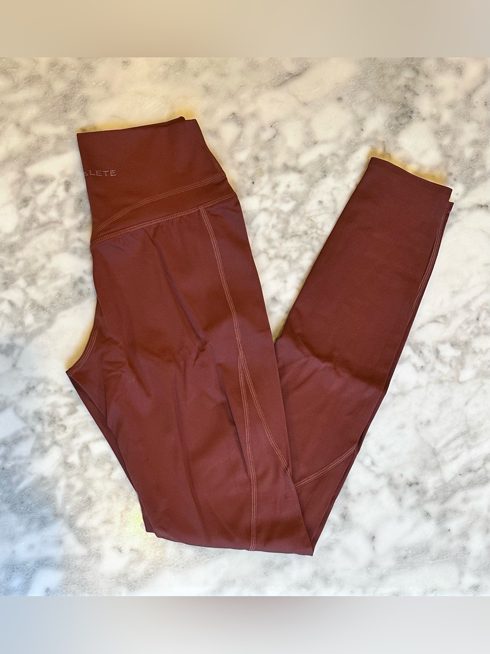 Alphalete Alphalux Force Legging